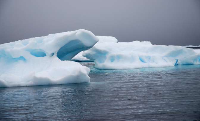 Ijsrotsen bij Antarctica