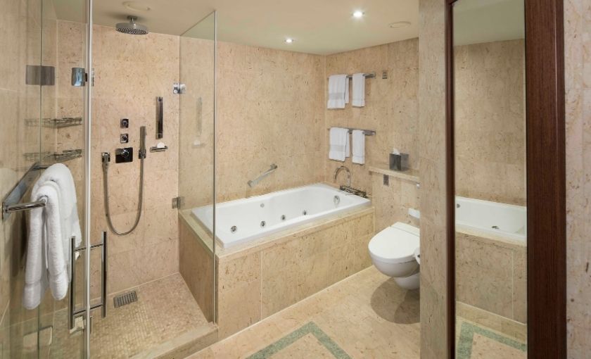 Celebrity reflection royal suite bathroom
