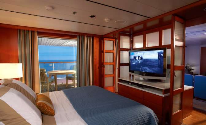 Royal Suite aan boord van Celebrity Century cruiseschip