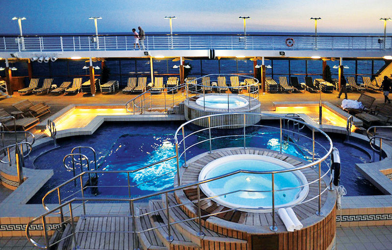 Hoofddek van Oceania Cruises