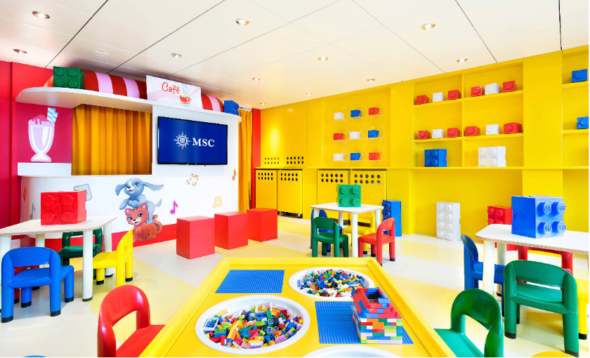 Een speelruimte voor kinderen op de MSC Lirica