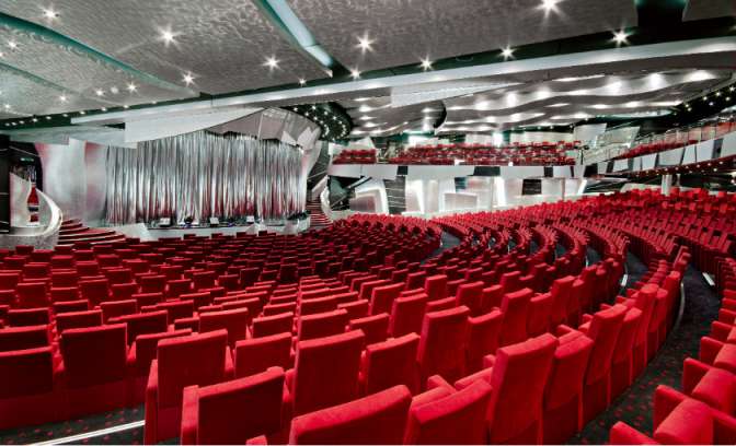Het theater op de MSC Divina