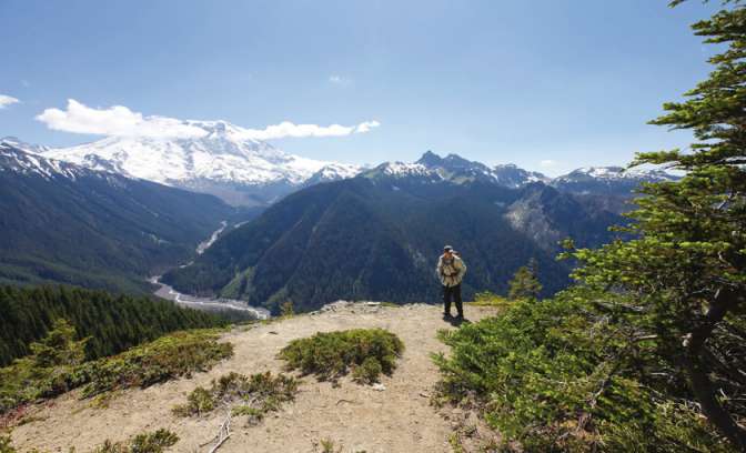 Een wandelroute in de bergen van Seattle